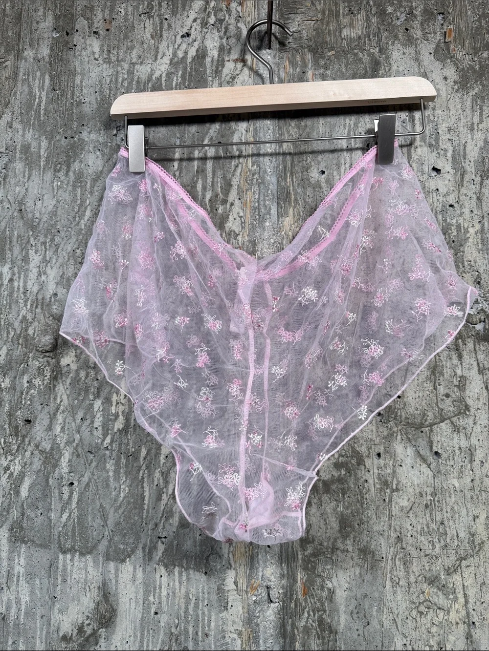 SKIMS Women's Intimates Shorts Size XL In Cherry Blossom Multi Tulle